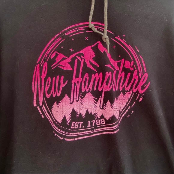 New Hampshire Hoodie Lightweight Black and Pink | XL - Picture 3 of 3